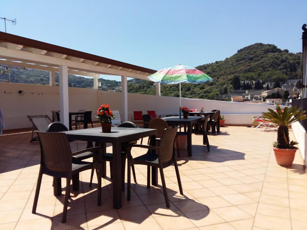 Lipari Centro Storico Flat 6 Mins From Port Apartment ภายนอก รูปภาพ